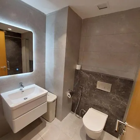 Luxury Studio - Damac Tower Amman Exterior photo