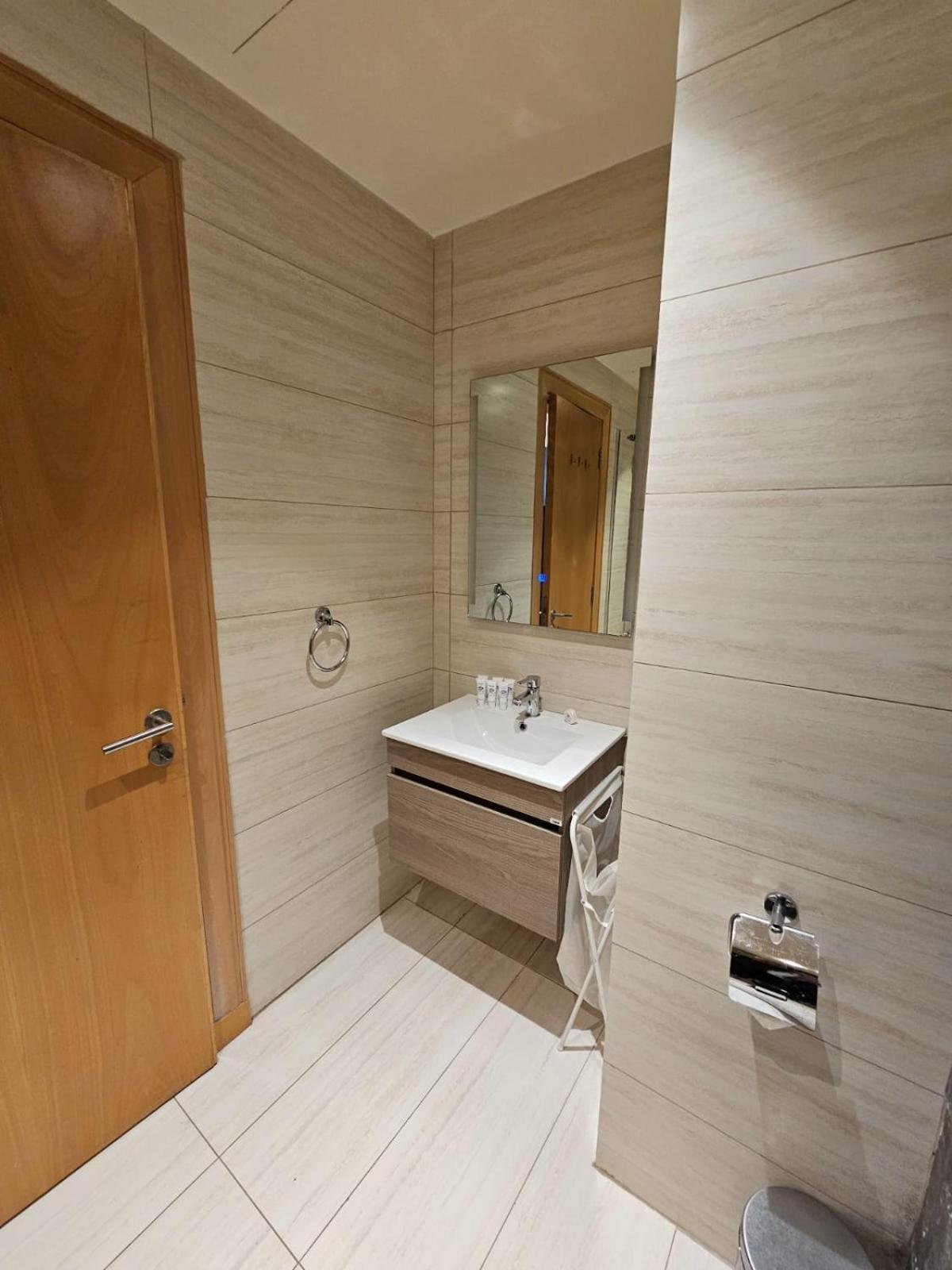 Luxury - Damac Tower * Amman