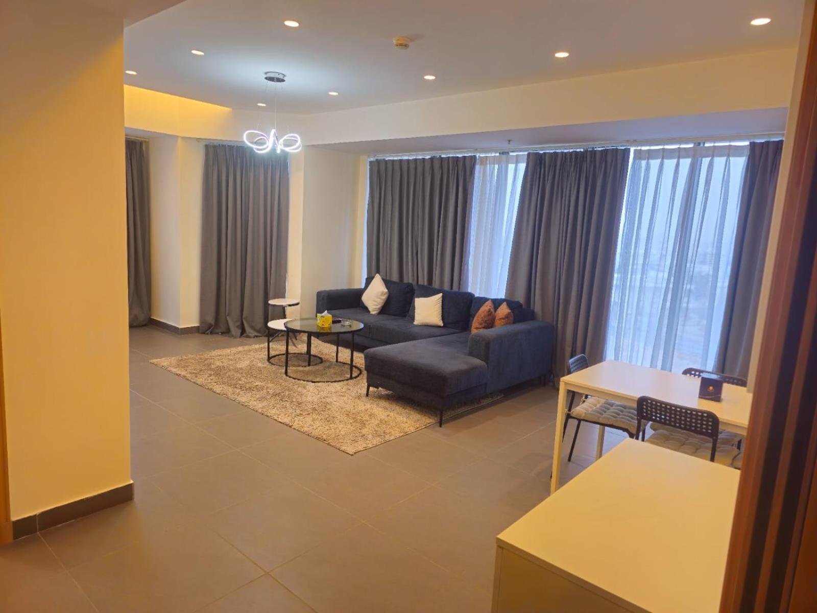 Luxury - Damac Tower Apartamento